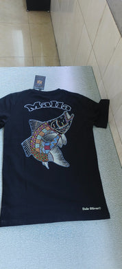 Barramundi Black (Barra) – Aboriginal Indigenous Cotton T-Shirt (Longline)